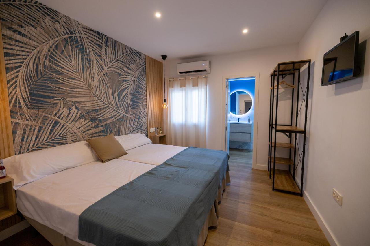Hostal Royal Bliss Punta Umbría Exterior photo